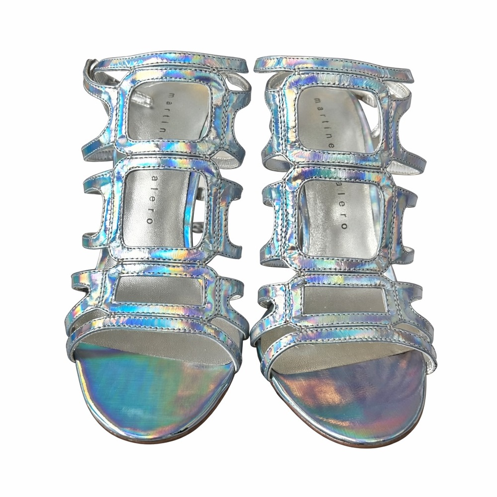 MARTINEZ VALERO Women’s‎ Holographic Gladiator Sandals Iridescent Silver 6.5